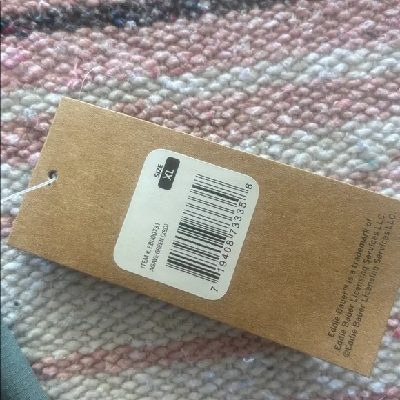 Eddie Bower treeline short, new newer worn. - Picture 4 of 6